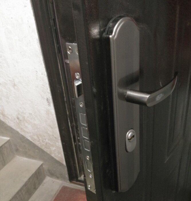 整套防盗门锁具套装加厚通用型锁芯锁体全套家用大门锁双快三件套