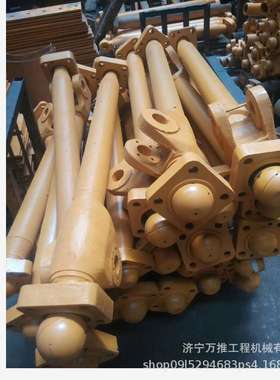 中联推土机配件ZD220传动轴004903022A0001110 T220.22-11