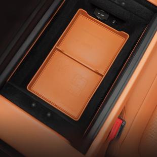 适用于问界M9中控扶手箱底层垫储物盒垫防滑硅胶垫内饰减震垫改装