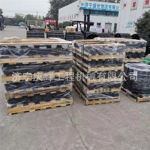 ZE205E履带总成加厚链条支重轮