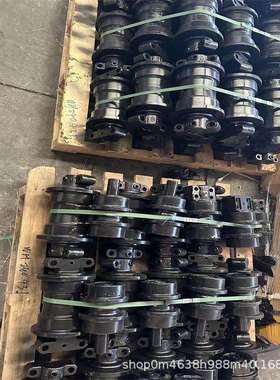 挖掘机SE245LC支重轮 拖链轮 拖轮支架 配套螺栓