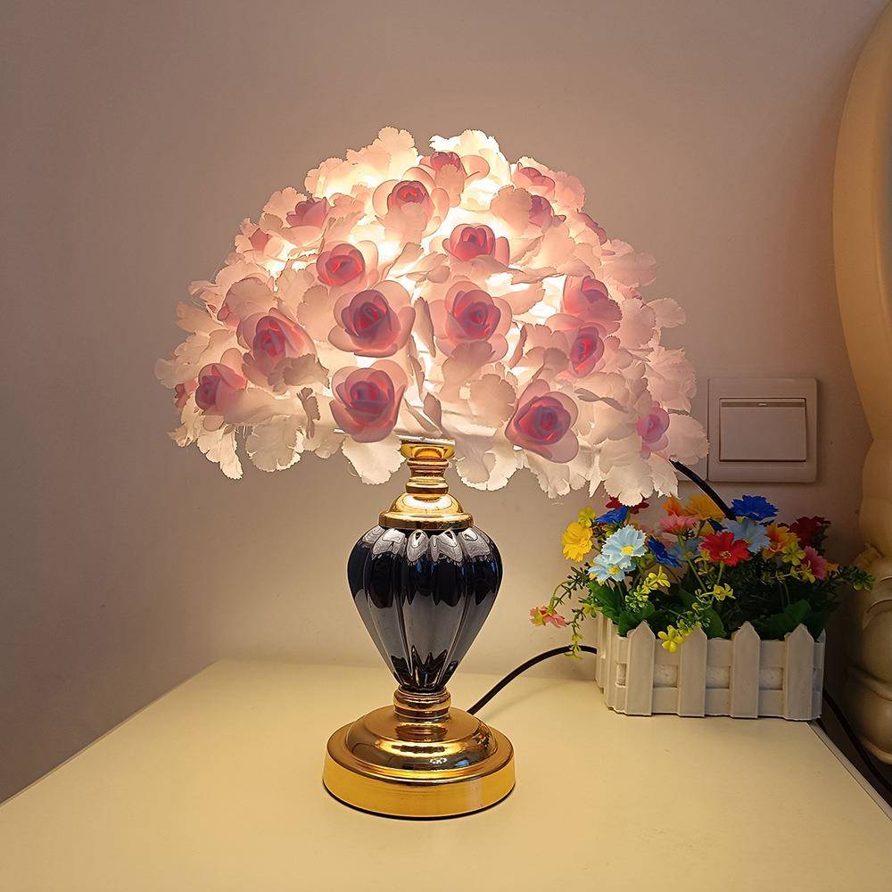 创意陶瓷玫瑰花台灯水晶摆件台灯卧室婚庆装饰小玫瑰花床头小夜灯
