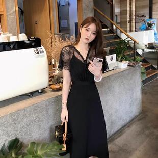 欧洲站2024夏装新款气质赫本风蕾丝有女人味的名媛过膝长裙连衣裙