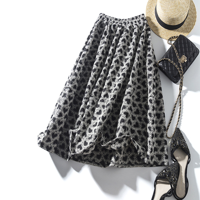 腔调小Z!好看得要命~精致重工爱心刺绣 松紧高腰显瘦A字半身裙女