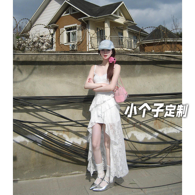 150小矮个子蕾丝不规则开叉连连衣裙