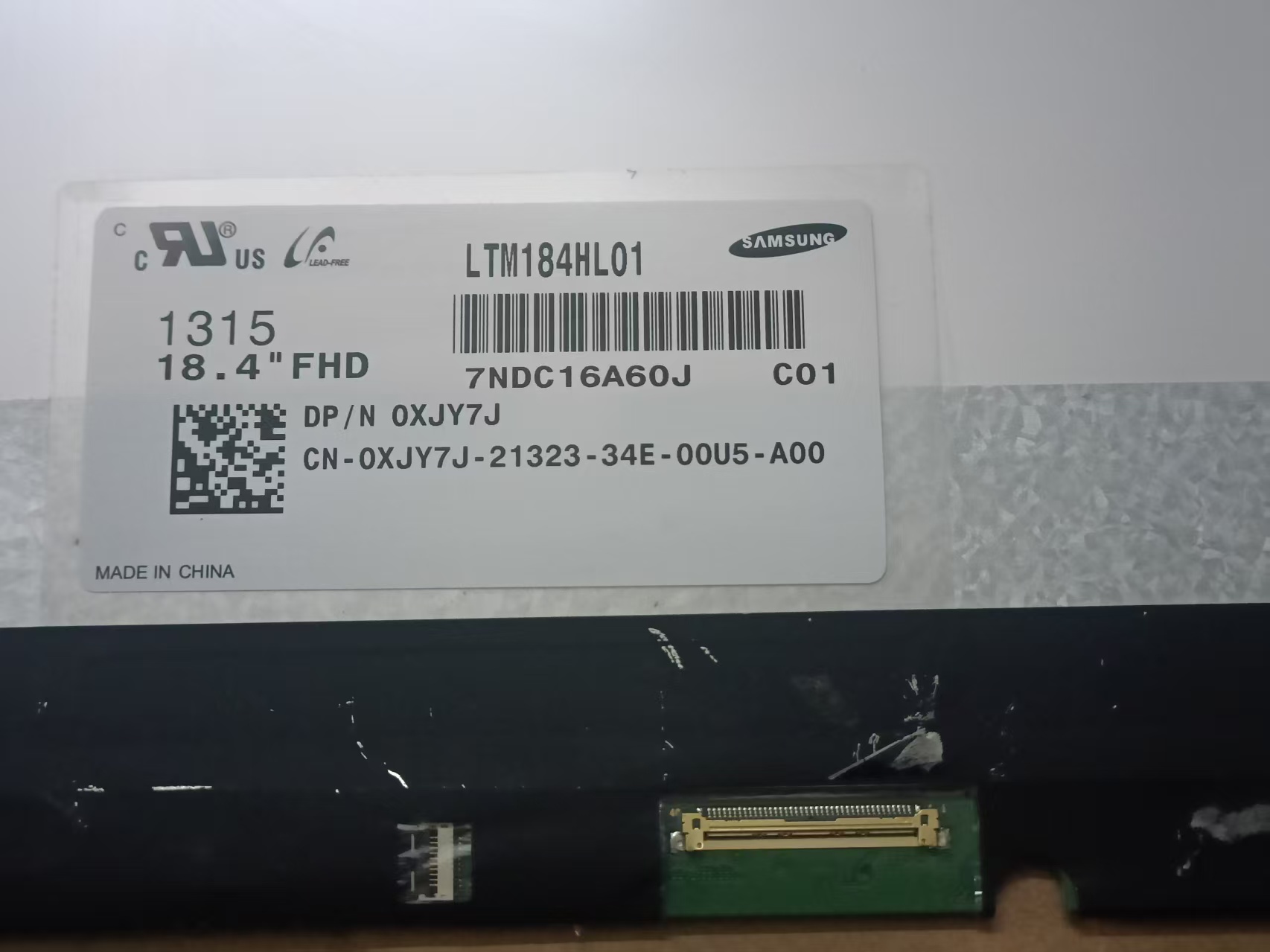 三星 LTM184HL01大口40针LED