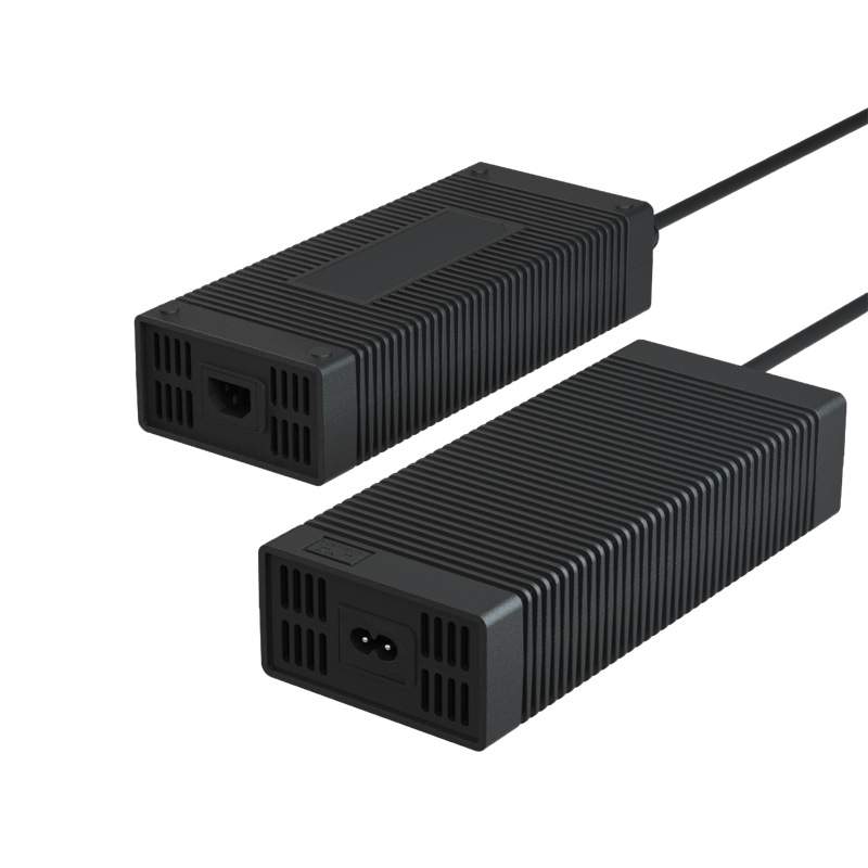 40V14A电源适配器KC CE UL认证40V13A显示屏户外储能电源适配器