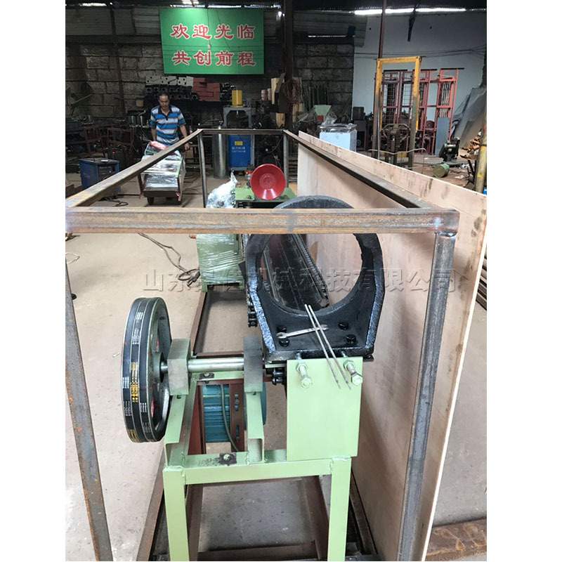 原竹锯断定宽打节开条机 牙签成型定尺机 竹牙签磨光削尖整理机