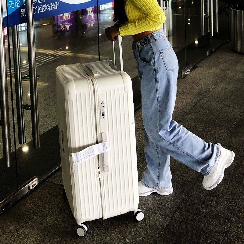 新疆包邮网红大容量特大号万向轮旅行箱拉杆箱男行李密码箱女