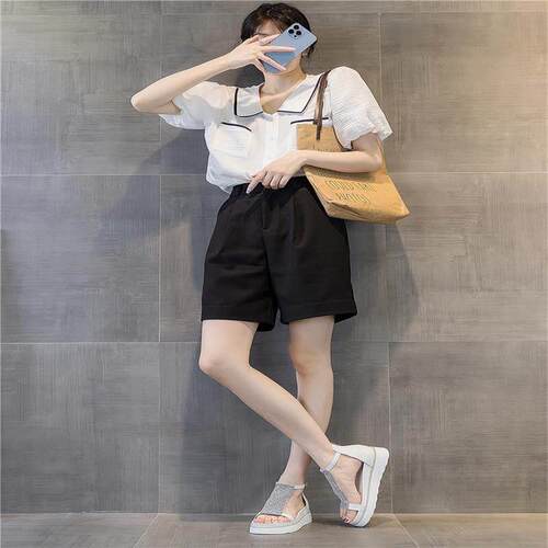 夏季网红钻罗马凉鞋款2026新韩版百搭透女气仙女WGO厚底松糕凉水