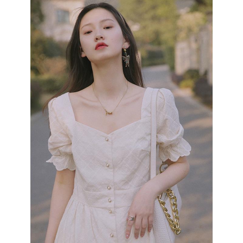 欧洲站2024夏季新款法式温柔风气质连衣裙女复古刺绣过膝茶歇长裙