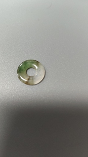 19.3*6.9毫米清代老翡翠玉圈一个