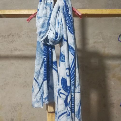 贵州蜡染围巾定制全棉青花瓷靛蓝植物染手工绘制文创礼品伴手礼定