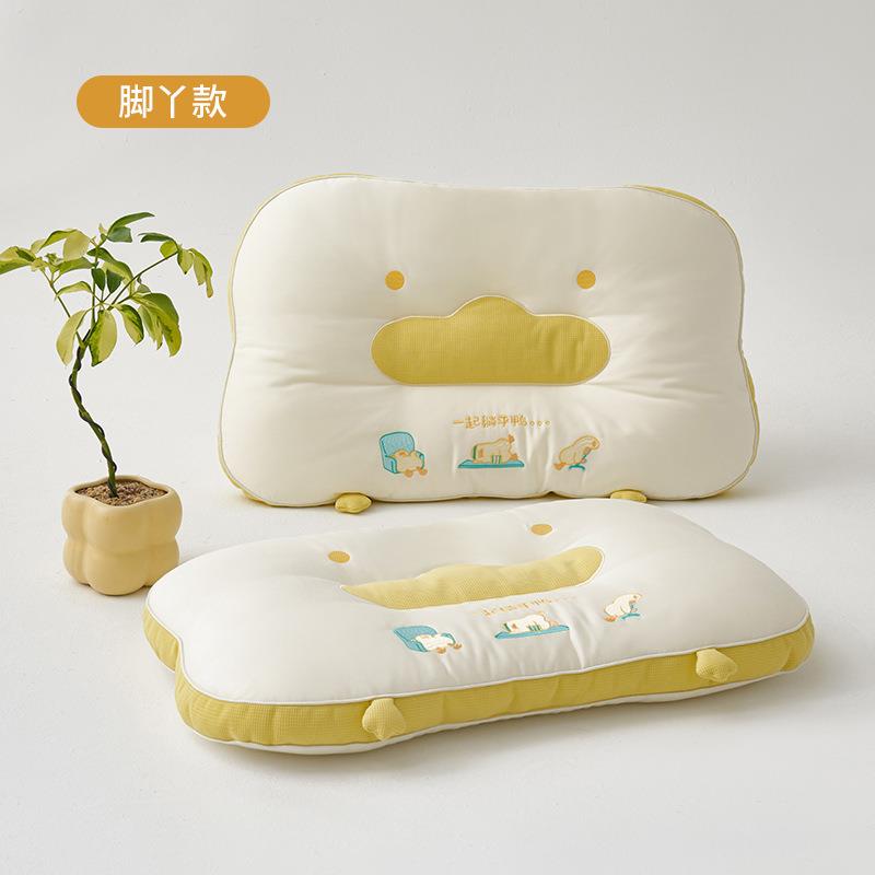 卡通桑蚕丝枕头家用一对装儿童护颈椎助睡眠枕芯成人睡觉专用整头