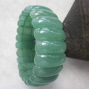 精选东陵玉石手排翠绿色玉手链男女同款绿玉手串手饰品送亲友送礼