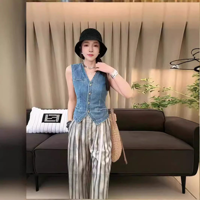小个子复古牛仔马甲短外套女薄款坎肩马夹无袖外搭叠穿上衣潮短款