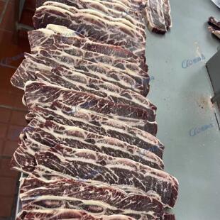 多功能冻肉锯骨切骨剁骨机冻鱼猪蹄排骨割骨机冷冻食品切割机器