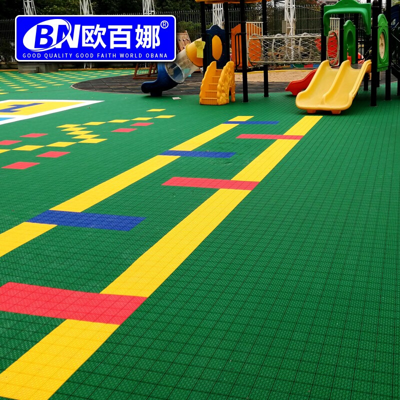 欧百娜幼儿园悬浮地板六叶福柔韧幼儿园小学操场户外悬浮拼接地垫