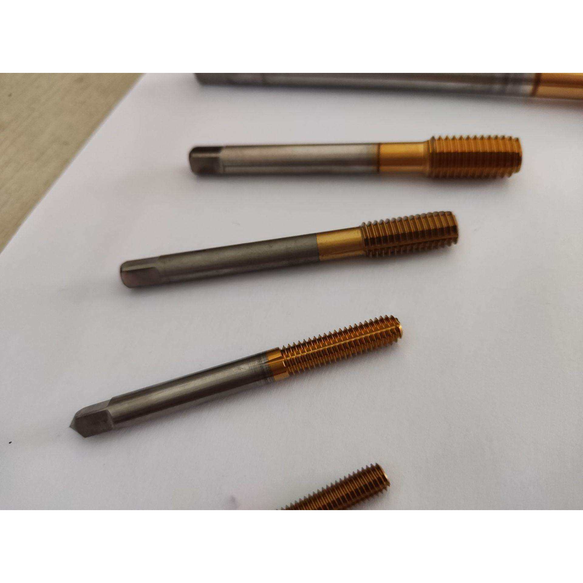 加大精度M3.5x0.6-6G挤压丝攻