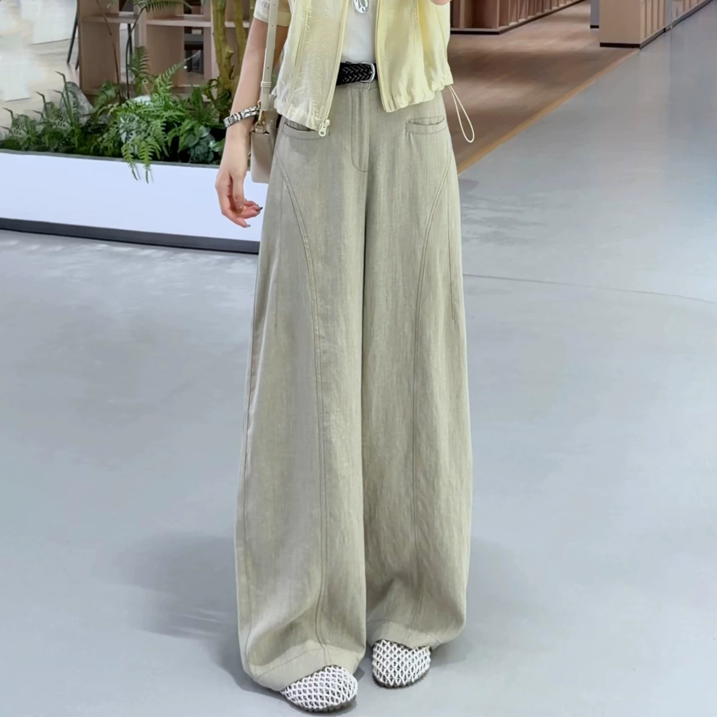 夏季薄款高腰亚麻透气阔腿长裤女