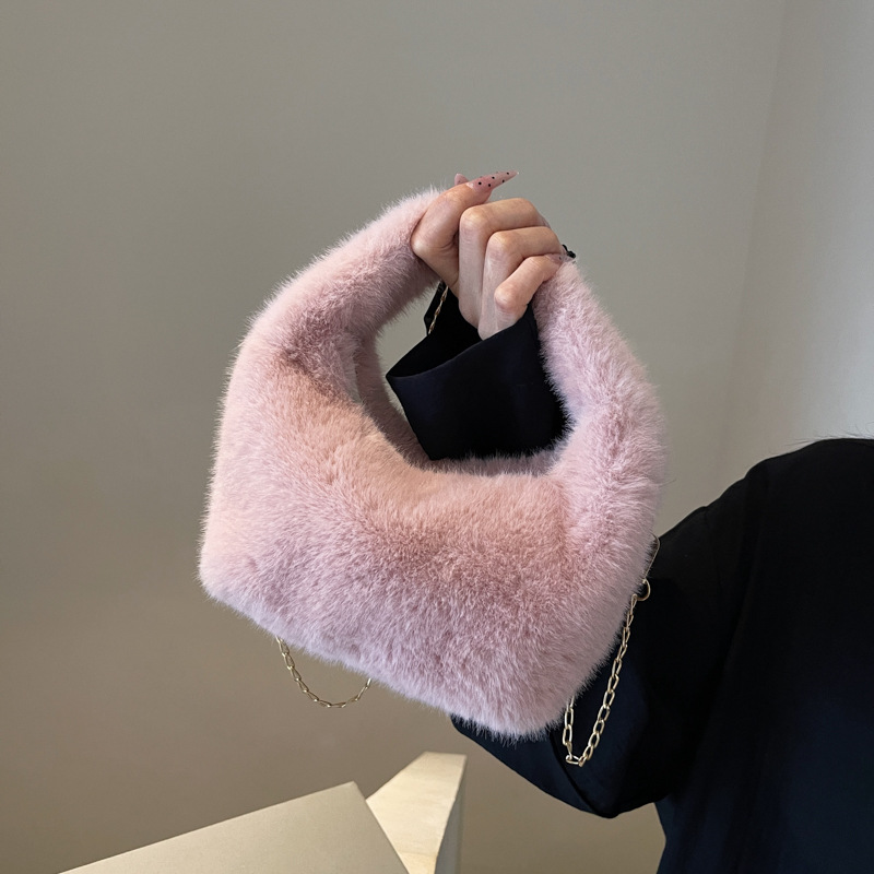 日本品质秋冬潮流毛毛包女新款简约气质百搭手拎包质感毛绒链条斜