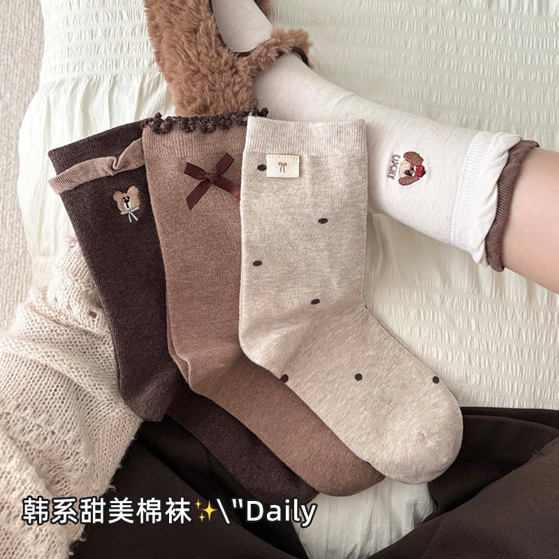 美拉德无骨花边棉中筒堆堆袜女款