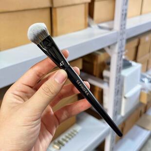 新品Sephora丝芙兰化妆刷47号专业斜坡形粉底刷膏状腮红刷修容刷