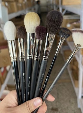 PONY毕加索702散粉刷105 806羊毛腮红刷108 259松鼠毛修容刷高光