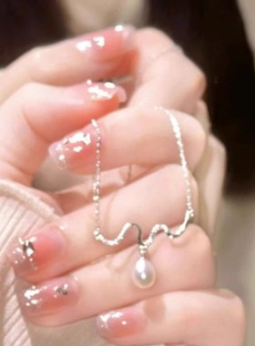 波浪珍珠项链女2024新款爆款轻奢小众设计高级感独特锁骨颈链配饰