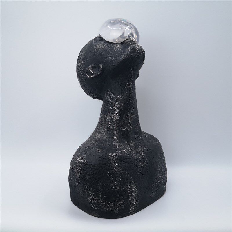 现代简约蓝色人像雕塑艺术摆件样板房家居奢软装饰品树脂人物摆件