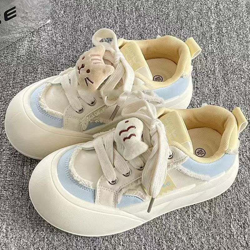 真皮女童卡通面包运动鞋时尚板鞋