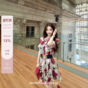 bewithRosey【热恋玫瑰】高生命力花瓣领印花娃娃衫泡泡袖连衣裙
