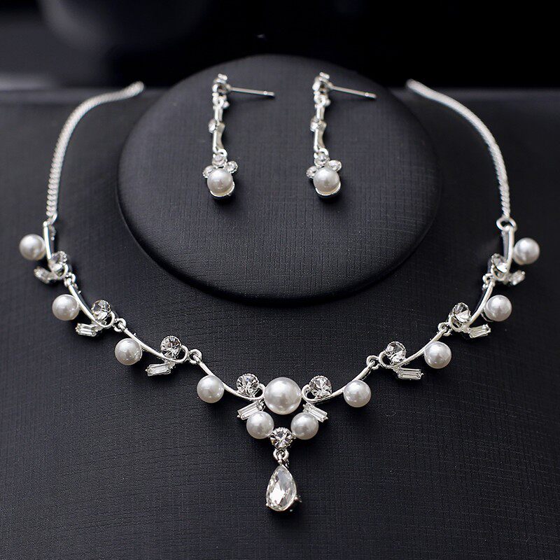 韩式新娘项链二件套饰品水钻新娘结婚耳环婚纱配饰结婚套链珍珠