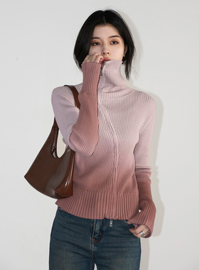 CV大码女装 秋季新款立领荃棉渐变斜拉链设计毛衣针织开衫女胖MM