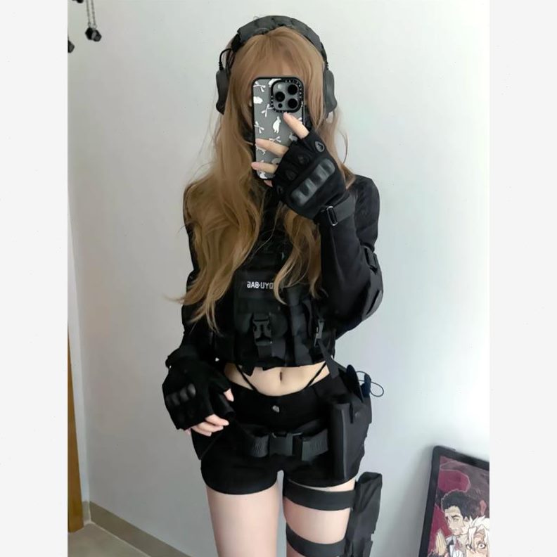 背辣一女混制服人上衣战娘整套设计感网红的妹穿搭穿搭马甲cos斗