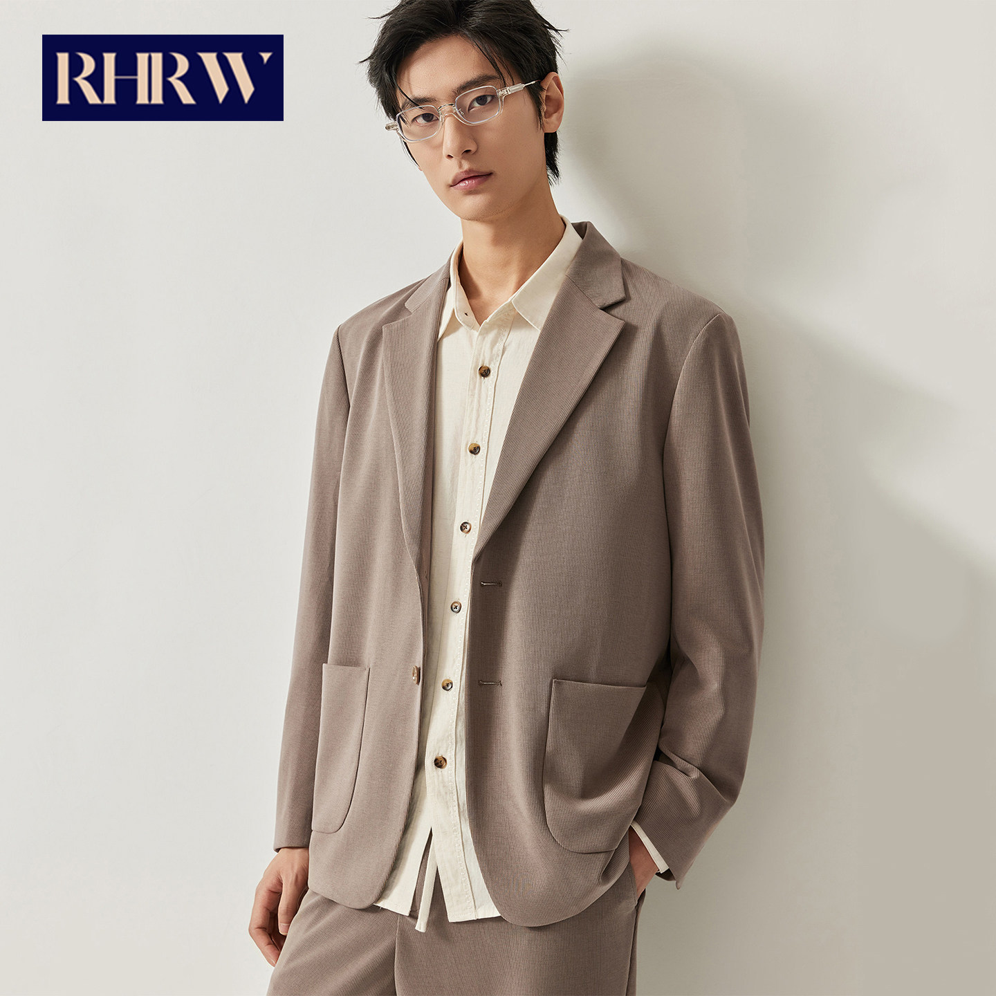 RHRW薄款休闲条纹西装男2026春夏季新款商务痞帅抗皱免烫西服套装