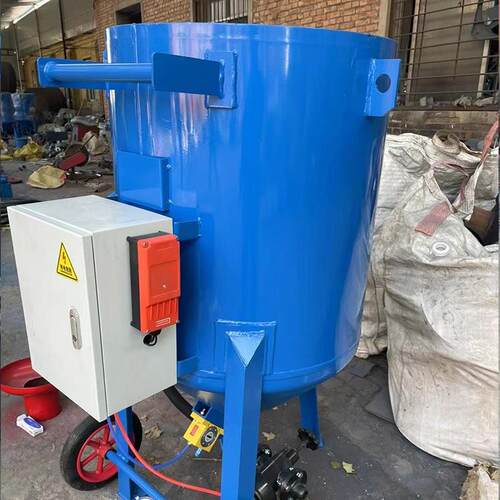 高速耐磨自动喷砂机无尘喷砂除锈设式500备 小型 输送喷砂机