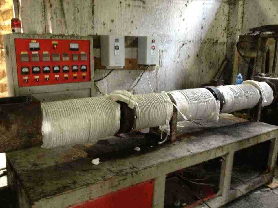 塑料挤出机电碰加热器塑料再生机电磁加热器塑料造粒机加热器