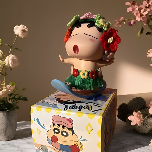 草裙冲浪小新车载手办创意卡通汽车挂件桌面装饰品摆件礼物送朋友