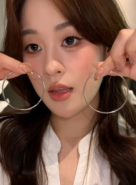 ZHENWEI/甄薇  法式简约素圈耳环夸张小众个性高级感耳圈女时尚