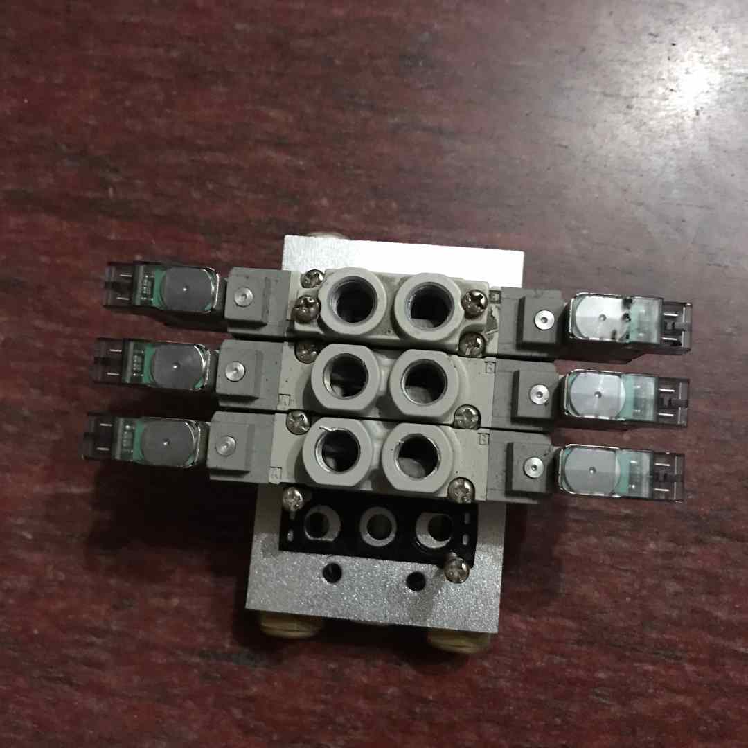 CKD电磁阀 4JA229 4JA219 4JA110