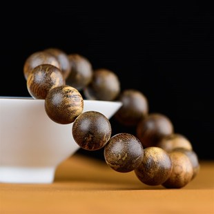正区柬埔寨菩萨沉香棋楠种沉香佛珠手串念珠手链饰品保真天然16mm