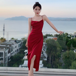 法式 初恋a酒红色仿醋酸缎面吊带开叉长裙气质连衣裙女婚礼新娘晨