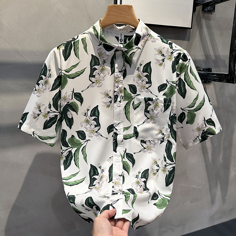 尖领短袖潮印花衬衫男