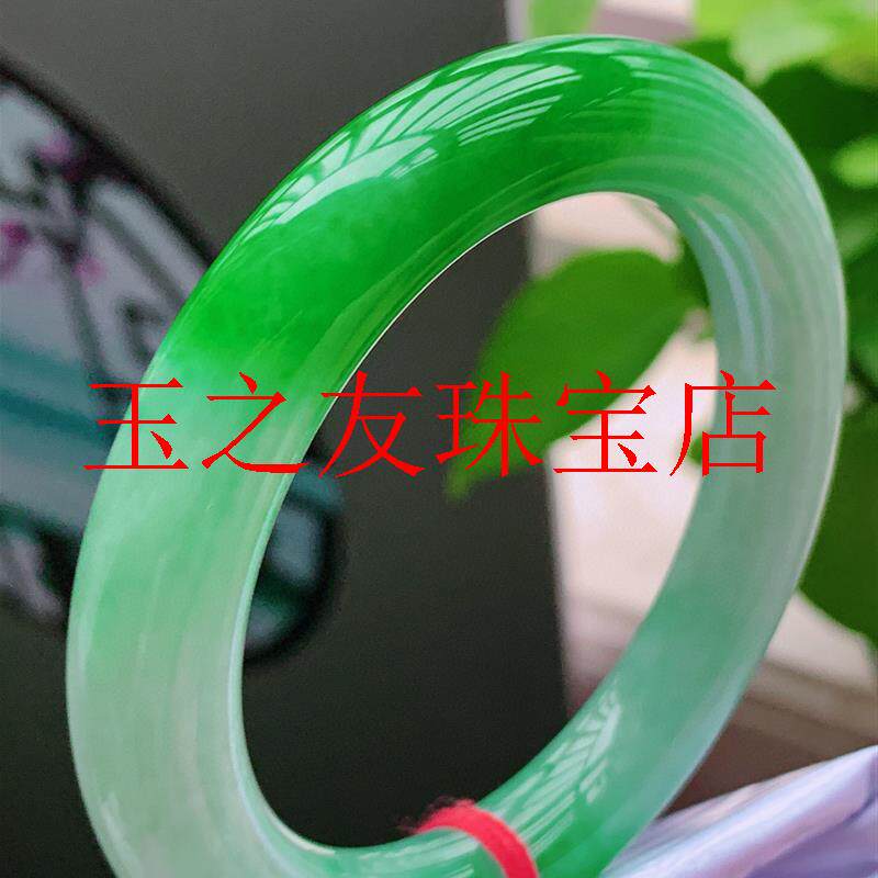 缅甸冰种翡翠色正阳绿手镯白底青飘阳绿贵妃圆条镯子女款玉饰手镯