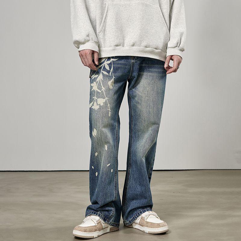 简约潮牌微喇牛仔裤男士