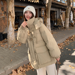 韩版洋气卡其色保暖连帽羽绒服女2025冬季新款显瘦加厚白鸭绒外套图片