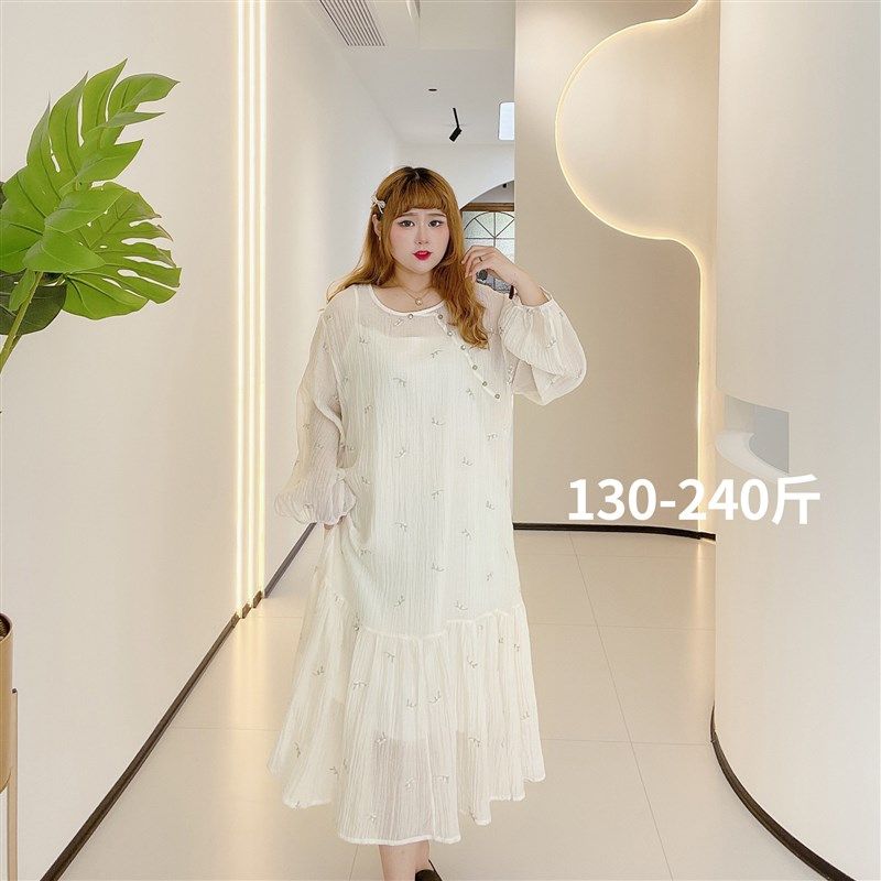 胖仙女莹莹大码女装胖mm初秋气质新中式刺绣碎花吊带裙连衣裙套装,女装/女士精品,大码套装,淘宝优惠券,粉丝福利购,淘宝优惠卷