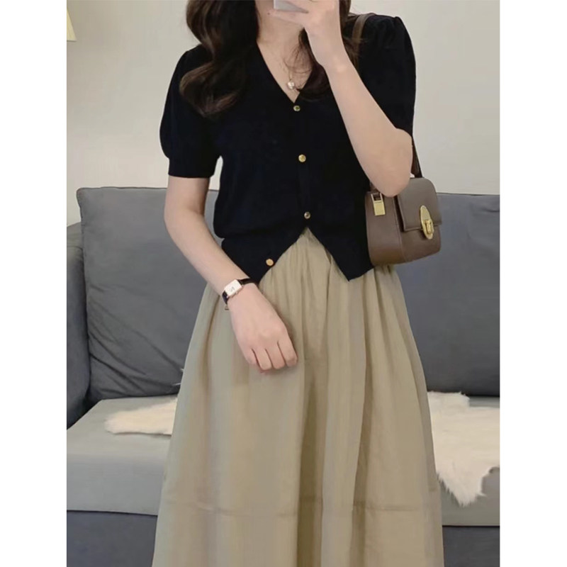 法式复古高级感洋气气质短袖V领泡泡袖短款针织衫开衫T恤上衣女夏