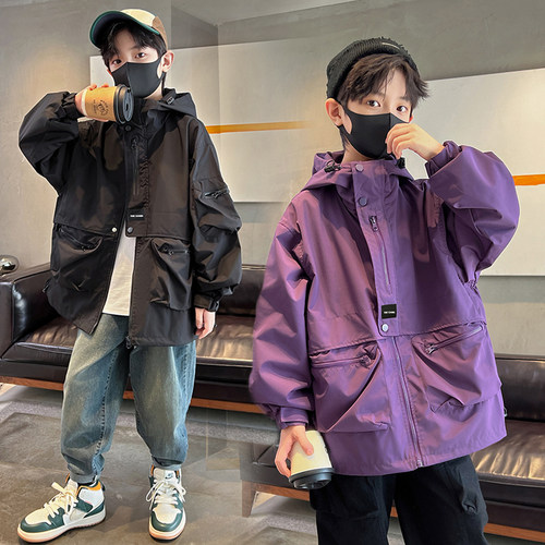 儿童外套2023春秋新款季男童上衣E服连帽风衣冲锋工装休闲孩加绒